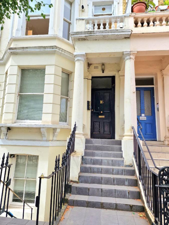 Cosy In Kensington - Great Location! 3 Minutes Walk To Earl's Court Station Appartamento *