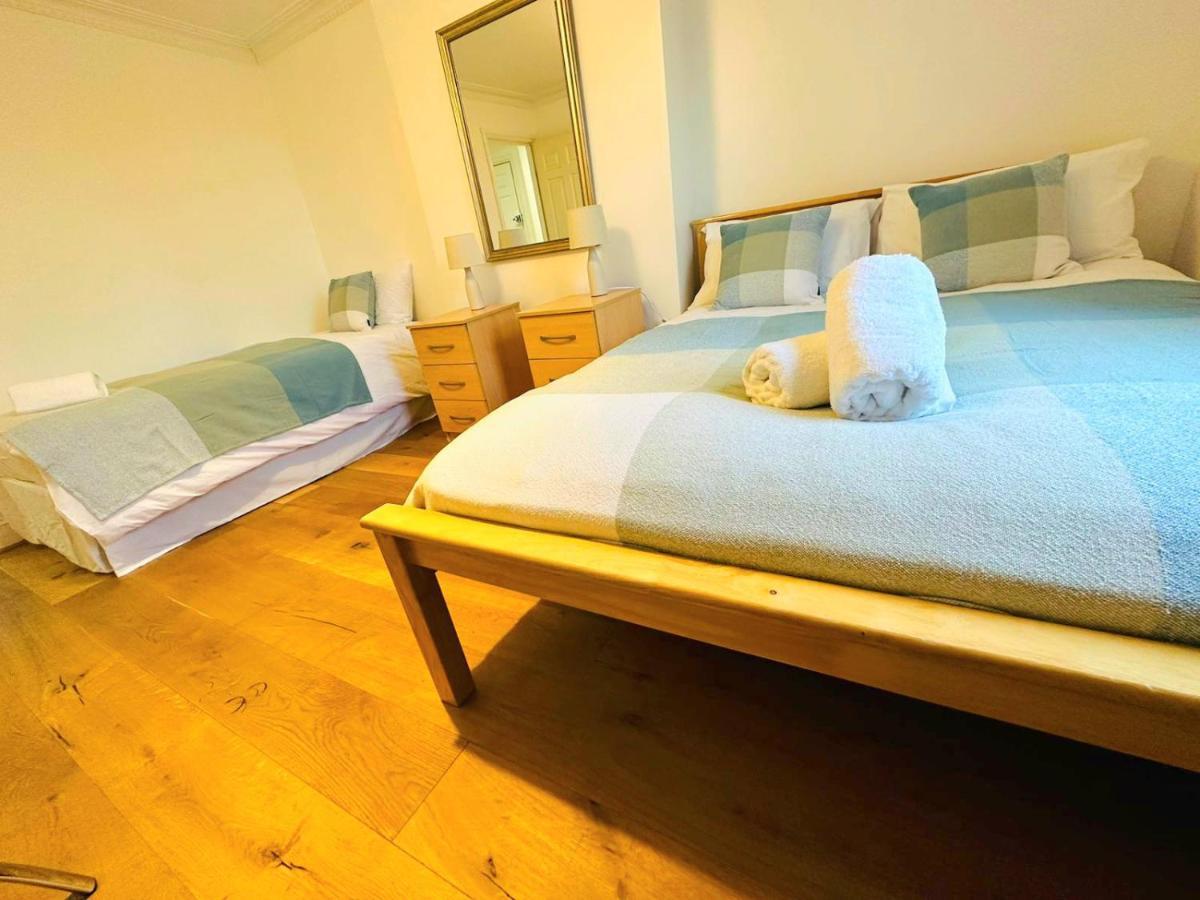 Appartamento Cosy In Kensington - Great Location! 3 Minutes Walk To Earl's Court Station