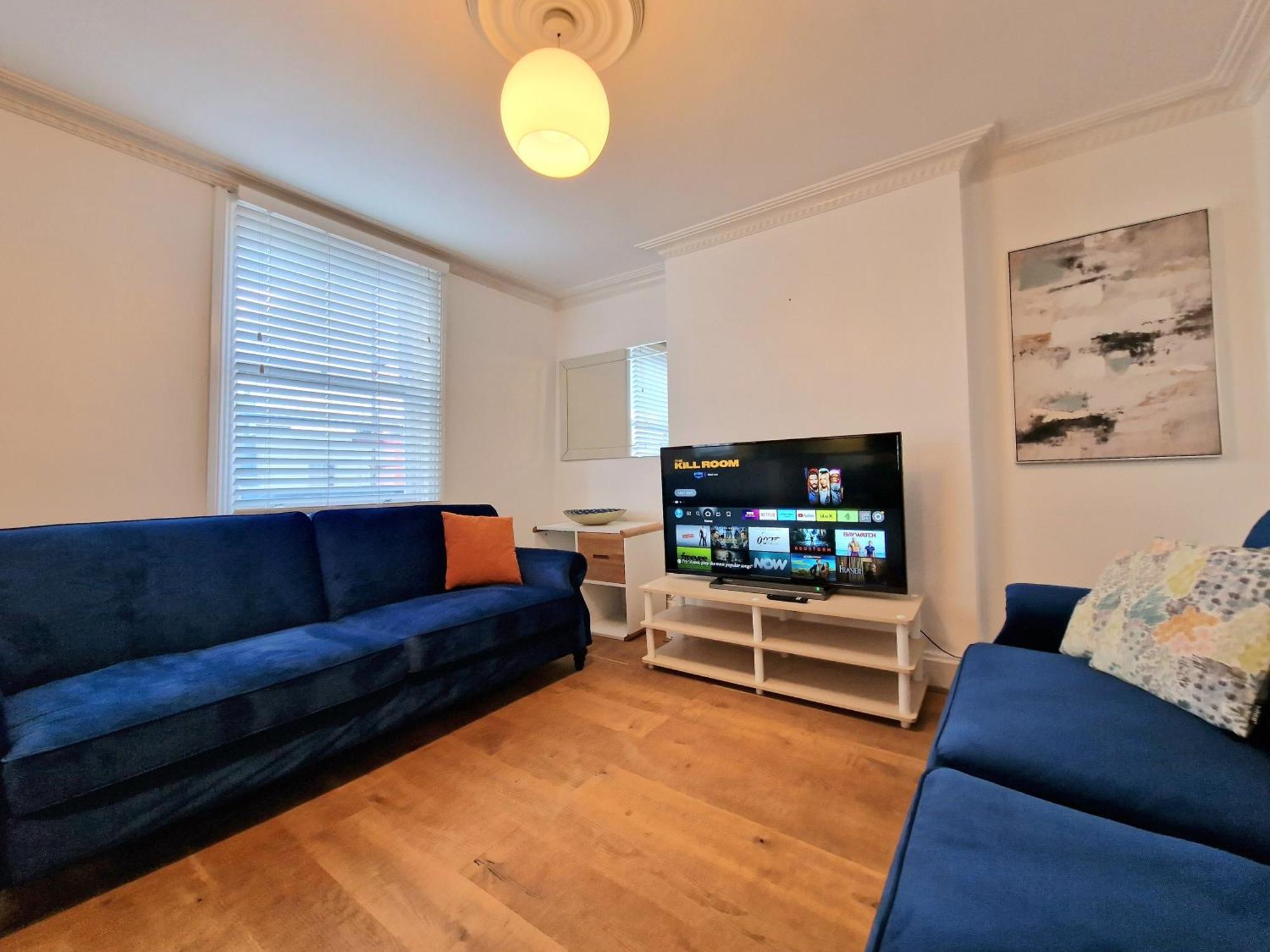 Appartamento Cosy In Kensington - Great Location! 3 Minutes Walk To Earl's Court Station Londra